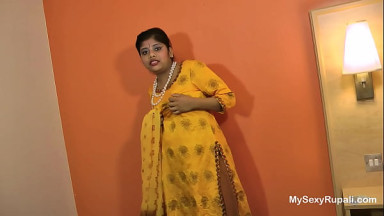Indian Babe Rupali