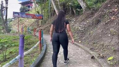 Sexo al aire libre con mi hermanastra