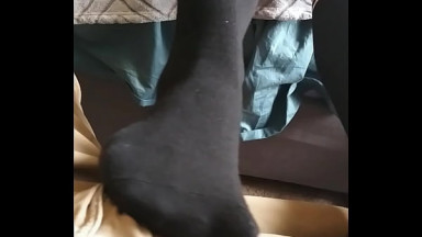 Kails teasing with her feet