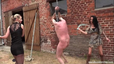 Gepr&uuml;gelt - Hard Outdoor Whipping with SweetBaby and Lady Deluxe