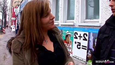 DEUTSCHE MUTTER AUF DER STRASSE IN BOCHUM ABGESCHLEPPT F&Uuml;R CASTING