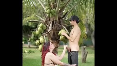 A small but delicious outdoor blowjob