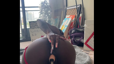 Ebony can't take the fuck machine