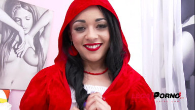 Holly Hendrix no holes barred fuck session with DP, DAP, DVP, fisting & first TRIPLE PENETRATION SZ1844