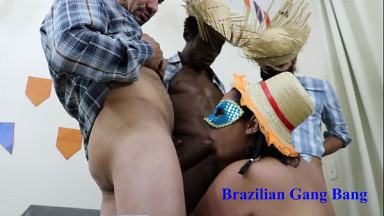 Orgia mil grau no arrai&aacute; da sacanagem