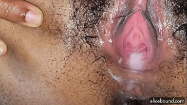 Eating The Creampie Out