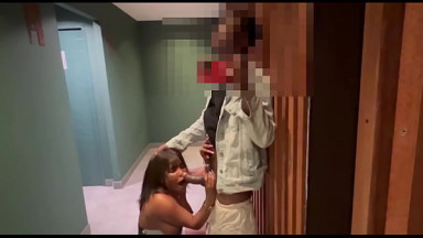 Ebony suck balls and blowjob in a hotel washroom (full video on xred)