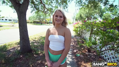 Poolside PAWG