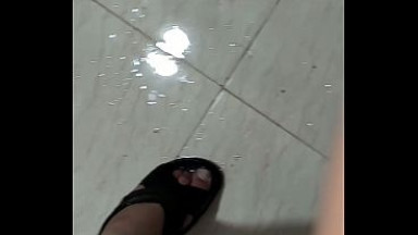 سعودية من رياض تحب تشيش وتتناك مع عشيقها السعودي خيانة زوجية سكس عرب جديد