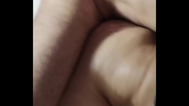 مصرية جامدة تتناك مع صاحب زوجها سكس عربي جديد
