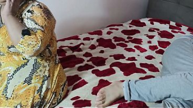 ناكني جاري بجنب جوزي سكس عرب ساخن دياثة مصرية متجوزة جسم ملبن