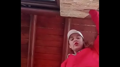 Los pies sucios de D&oacute;mina Gina