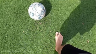 Pov adora&ccedil;&atilde;o por p&eacute;s JOGANDO DESCAL&Ccedil;O