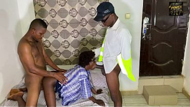 HOW I USE MY PUSSY TO SETTLE MY BILLS