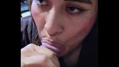 Rica chupada de esposa 1