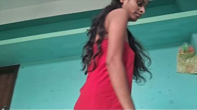 Saree-Clad Bhabhi&rsquo;s Romantic Bedroom Surrender to Husband