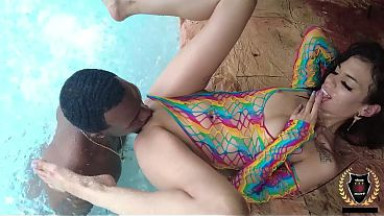 Stud Rome Major With Cutie Sisi Pesos Thick Curvy MILF Bedroom Fun!