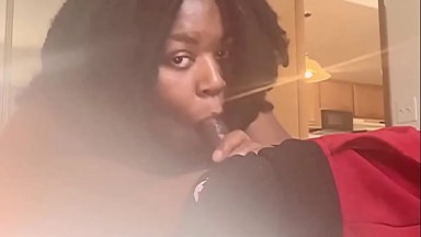 Twitter Celebrity AngelMarie9955 sucks YoungStarBrazy&rsquo;s Gummy Worm ( Bfreakl06 )